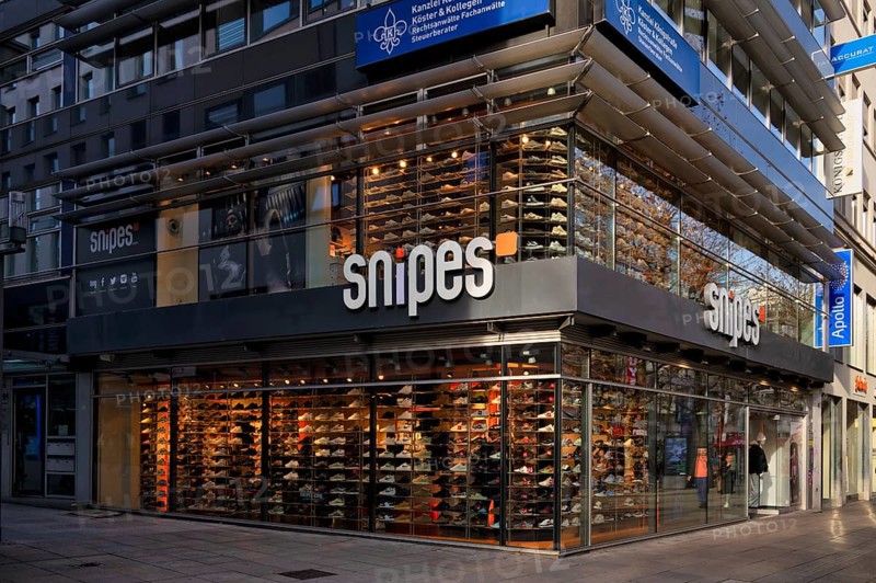 Shopping, snipes, department store chain, shoes, branch, Stuttgart, Baden-Württemberg, Germany