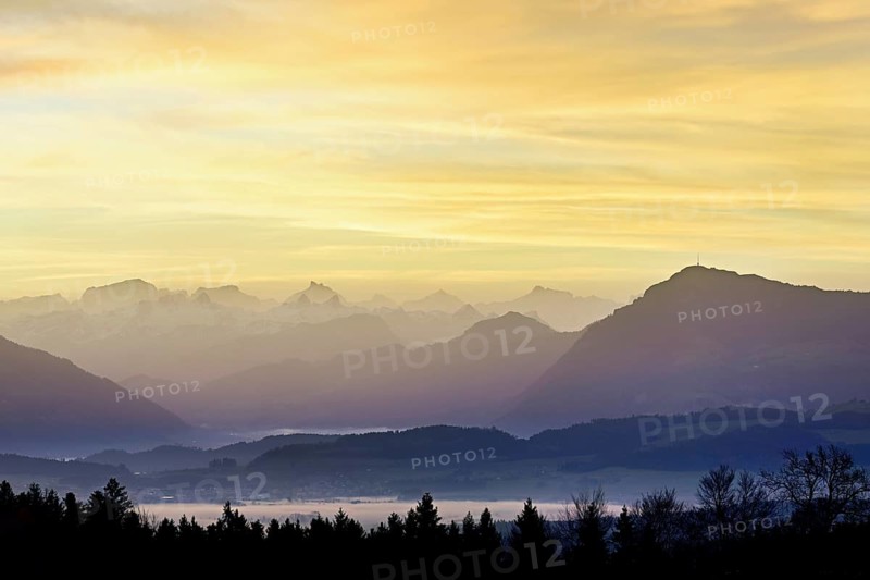View from Horben of the midlands lying in fog, behind it the Alps with the Rigi, Beinwil-Freiamt, Canton, Aargau, Switzerland