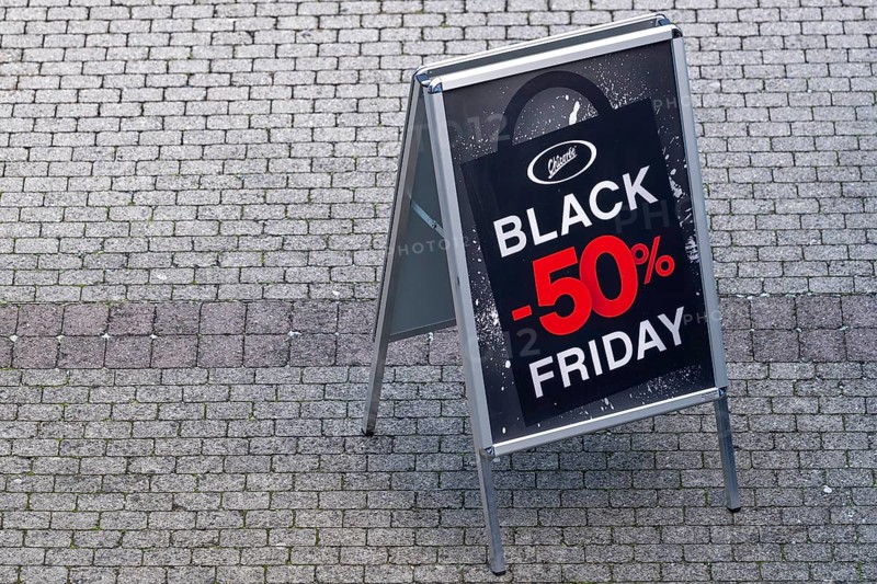 Symbolic photo advertising sign Chicoree Black Friday 50% discount, Lucerne, Switzerland