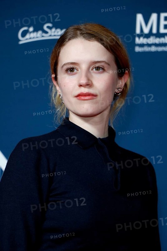 Katharina Stark at the festival opening and the premiere of the movie 'Sentimental Value' at the 20th World Cinema Festival Around the World in 14 films at the cinema at KulturBrauerei in Berlin on 28.11.2025