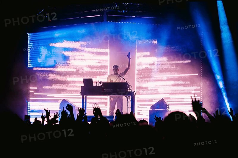Fritz Kalkbrenner live on Continentego tour 2025 in Berlin's Columbiahalle on 27.11.2025