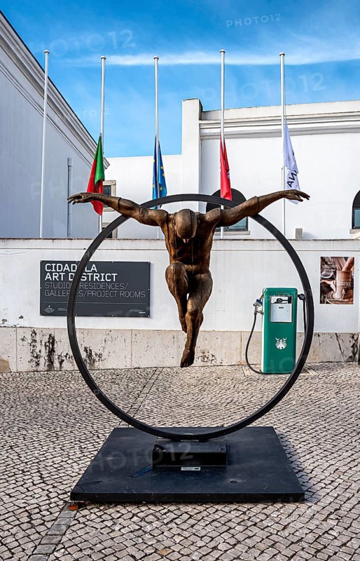 Bronze sculpture by artist R. Timoteo, Cidadele de Cascais artists' farm in the Forte de Nossa Senhora da Luz de Cascais, Portugal