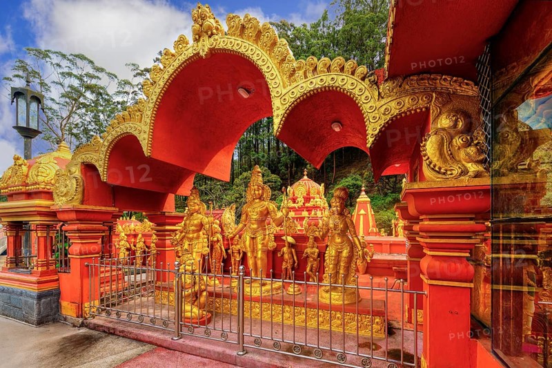 Sriramajayam Hindu Temple, Golden statues, Nuwara, Sri Lanka