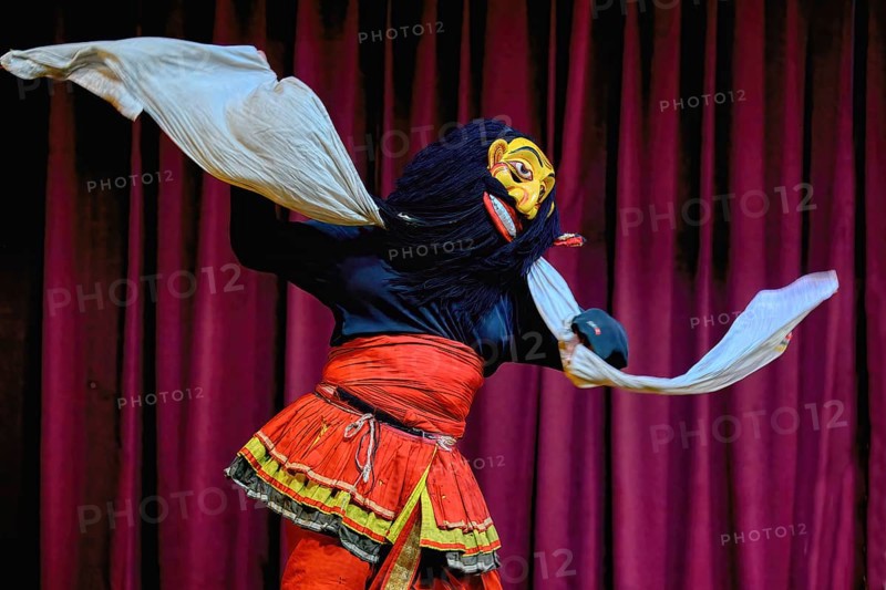 Kandi Lake Club Cultural Dance Show, Kandy, Sri Lanka