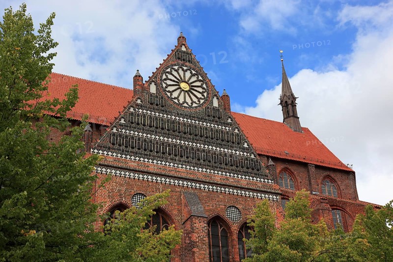 St. Nicholas Church, important building of North German brick Gothic and part of the UNESCO World Heritage Site, Wismar, Northwest Mecklenburg district, Mecklenburg-Western Pomerania, Germany