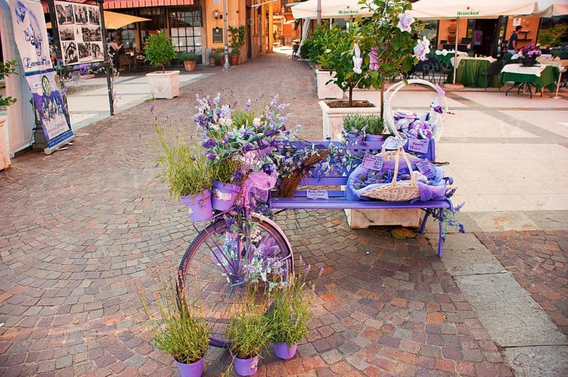 Menaggio, beautiful tourist town on the western shore of Lake Como, market with lavender products, Como province, Lombardy, Italy