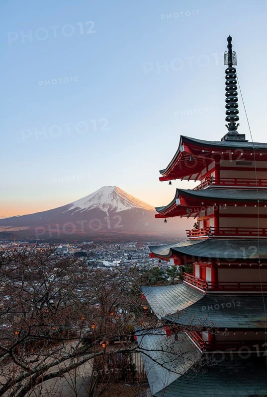 Five-story pagoda of a Shinto Shrine, Chureito Pagoda, with views of Fujiyoshida City and Mount Fuji volcano at sunset, Arakura Fuji Sengen Shrine, Arakurayama Sengen Park, Yamanashi Prefecture, Japan