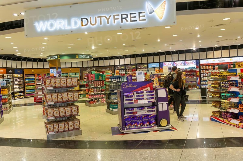 Duty Free shopping area in departures lounge area, Terminal 5, London Heathrow airport, London, England, UK