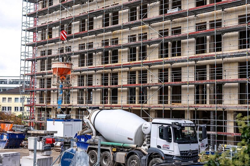 Construction site, residential construction, 50 new, publicly funded rental apartments, catering, commercial space, Weber1 urban district, city center, Essen, North Rhine-Westphalia