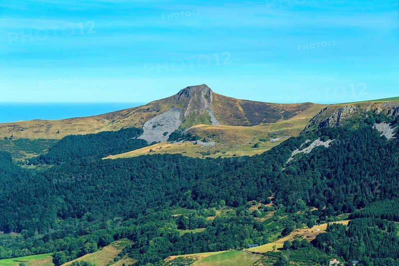 Auvergne Volcanoes Regional Park. La Banne d'Ordanche culminate at 1515m . Puy de Dome. Auvergne Rhone Alpes. France