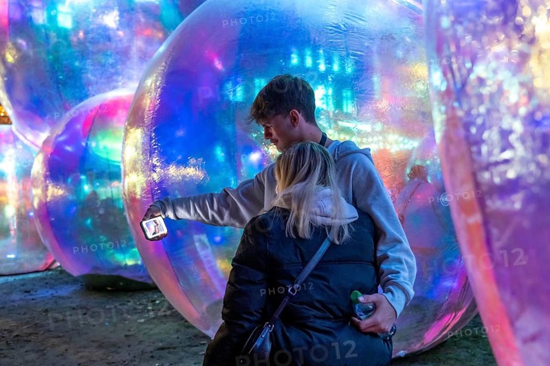 The 10th Essen Light Festival, in the city centre, second largest light art festival in Germany, light art on the Burgplatz, Evanescent light installation, by the Australian artist duo Atelier Sisu, large bubble-like spheres, with light and sound, Essen, North Rhine-Westphalia, Germany