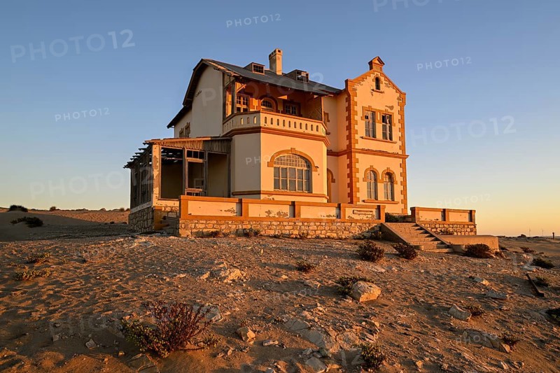 Mine manager's house, Kolmanskop, restricted diamond area, Karas region, Namibia