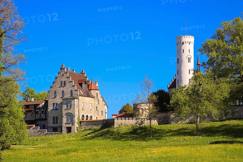 Lichtenstein Castle, fairytale castle of Württemberg, romantic fairytale castle on the eaves of the Swabian Alb, historicism, architecture, new building 1840-1842, according to plans by architect Carl Alexander Heideloff, 19th century, Honau, municipality of Lichtenstein, Baden-Württemberg, Germany