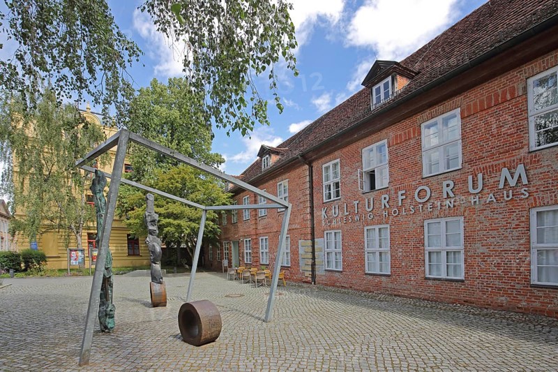 Cultural Forum and Schleswig-Holstein House, brick building, sculpture, inscription, Schelfstadt, Schwerin, Mecklenburg-Western Pomerania, Germany