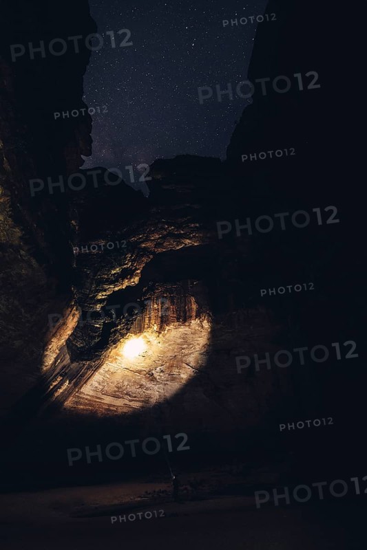 Bungle Bungle Range, Outback, hiking at night in Australia in high heat, Western Australia, Australia