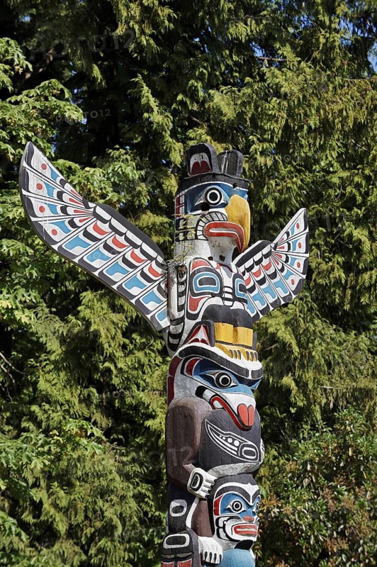 Totem Pole, Kakaso'Las Totem Pole, Stanley Park, Vancouver, British Columbia, Canada