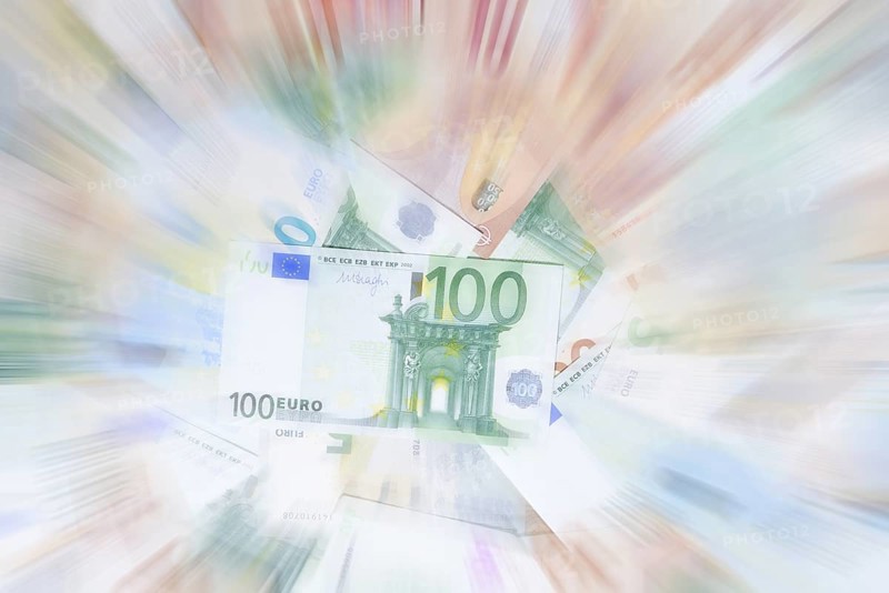 Various euro banknotes, zoom effect