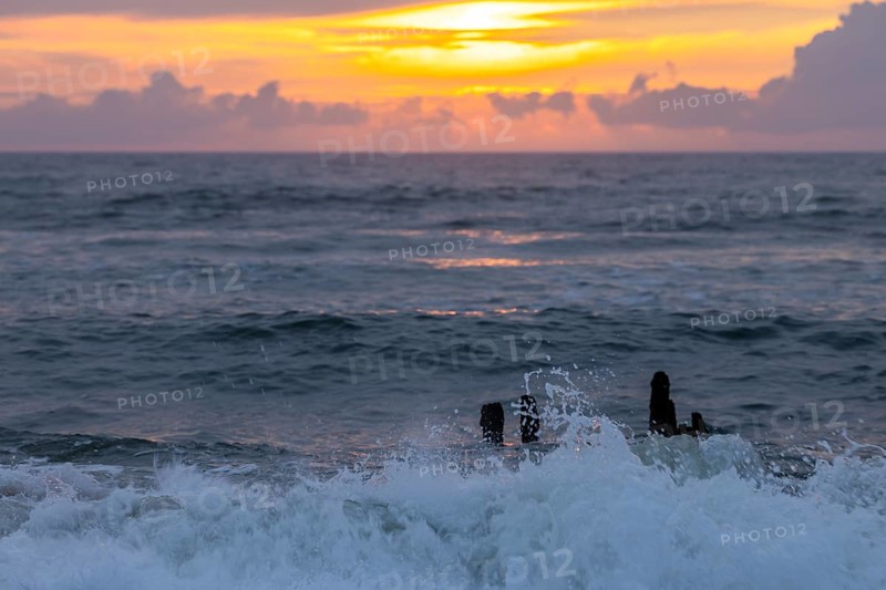 Sunset by the sea, waves, North Sea, Rantum, Sylt, Schleswig-Holstein