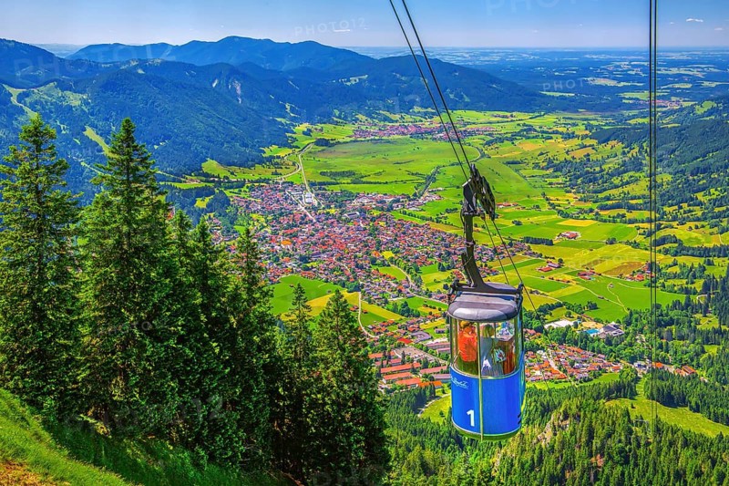 Laberberg cable car with view of the village, Oberammergau, Ammertal, Ammergebirge, Upper Bavaria, Bavaria, Germany