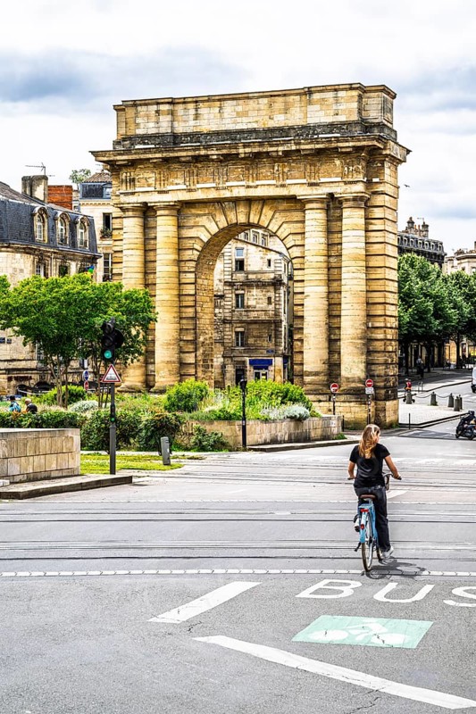 Arch Porte de Bourgogne, Bordeaux, Gironde, Nouvelle-Aquitaine, France