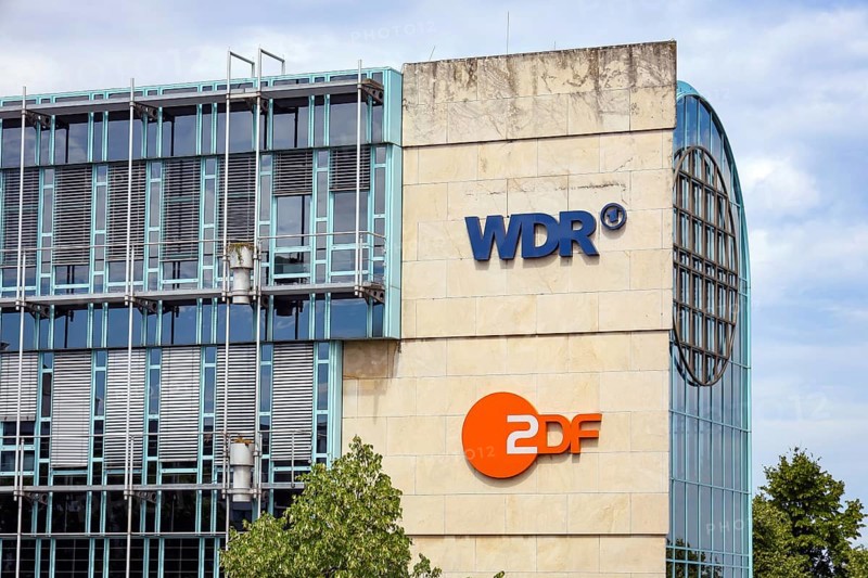 Düsseldorf, North Rhine-Westphalia, Germany - Funkhaus Düsseldorf with the television stations WDR and ZDF, at the new customs yard in the media harbour