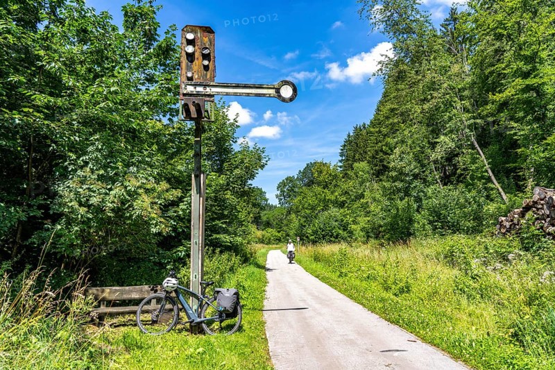 Sauerlandring cycle path, an 84 km long circular cycle path between the towns of Finnentrop, Eslohe, Schmallenberg and Lennestadt, mostly on former railway lines, here near Finnentrop-Serkenrode, old signalling systems, Sauerland, North Rhine-Westphalia, Germany
