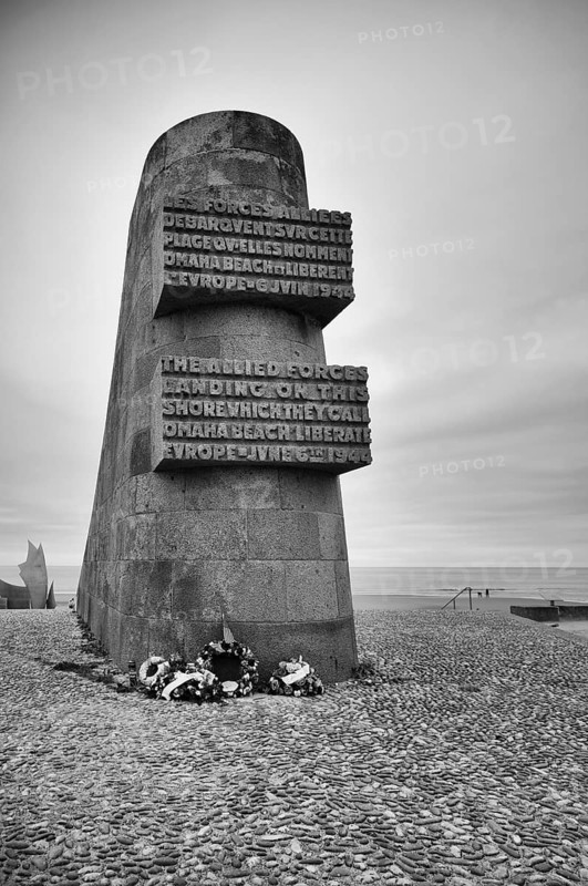 Memorial to the landing of the US V Corps on 6 June 1944, Omaha Beach, D-Day, Operation Overlord, Saint-Laurent-sur-Mer near Colleville-sur-Mer, black and white, Normandy, Calvados, France