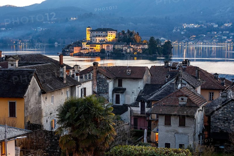 Old town with view of Isola San Giulio, Orta San Giulio, on Lake Orta, Province of Novara, Piedmont, Lago d'Orta, Italy