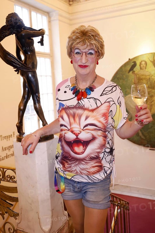 Ades Zabel as Edith Schröder at the show - Gemeinsam Bunt - the 6th benefit concert on 14.07.2025 at the Theater des Westens in Berlin