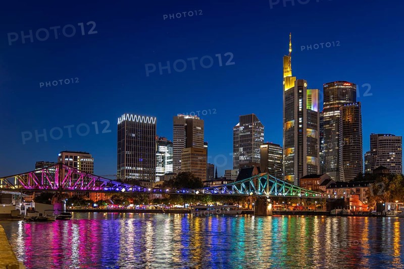Frankfurt sets an example: The Eiserner Steg will shine in rainbow colours for Christopher Street Day (CSD) . Under the motto Never again silent - Frankfurt is loud, the Main metropolis will be celebrating this year's CSD for the first time from Thursday 17 to Sunday 20 July on the banks of the Main, Eiserner Steg, Frankfurt am Main, Hesse, Germany