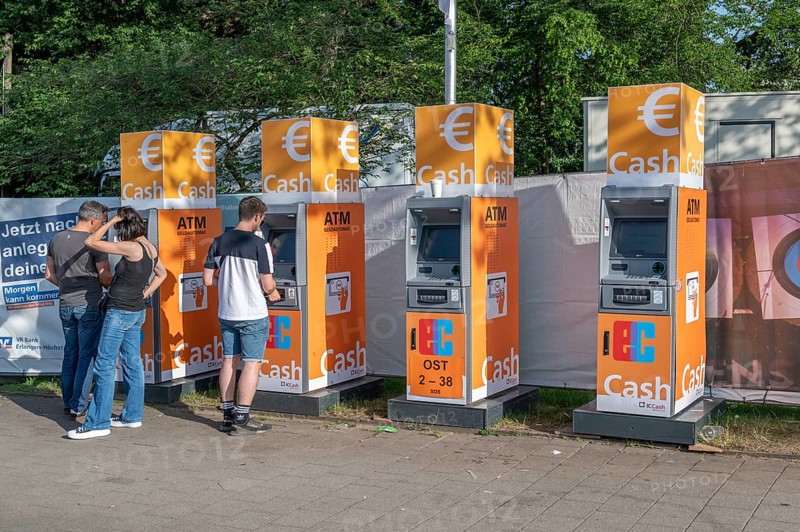 Specially installed ATM for the Erlangen Bergkirchweih, traditional twelve-day folk festival, Erlangen, Middle Franconia, Bavaria, Germany