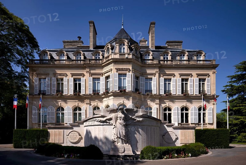 Town Hall, Hôtel de Ville, Mairie, formerly Hôtel Auban-Moët, Avenue de Champagne, Épernay, Champagne, Marne, France