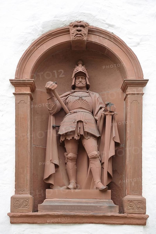 Hessian Landgrave Friedrich VI of Hesse-Homburg, sculpture, knight, with armour, castle, Bad Homburg, Taunus, Hesse, Germany