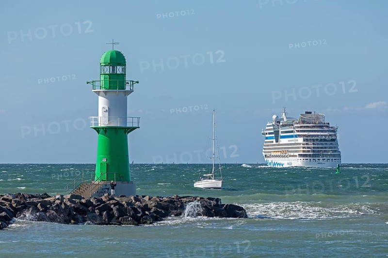 Cruise ship AIDA nova leaving, lighthouse, Warnow estuary, Baltic Sea, Warnemünde, Rostock, Mecklenburg-Western Pomerania, Germany