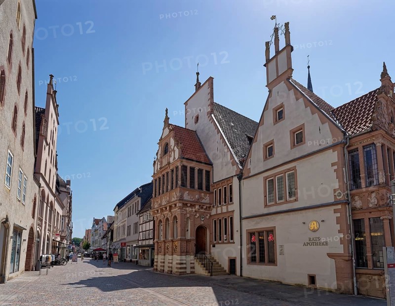 The town hall of Lemgo, located on the market square. The town hall was built over several centuries from 1325 onwards in the Weser Renaissance style. It has been listed by UNESCO as an architectural monument worthy of protection. Lemgo, North Rhine-Westphalia, Germany