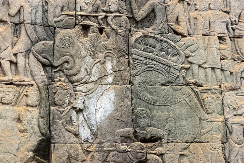 Stone bas-reliefs, Khmer war campaign against the Cham, relief wall, east façade, Bayon temple, Angkor Thom, Siem Reap province, Cambodia