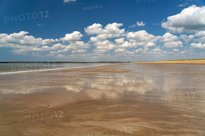 The Plage des Chardons beach in L'Aiguillon-la-Presqu'ile, France