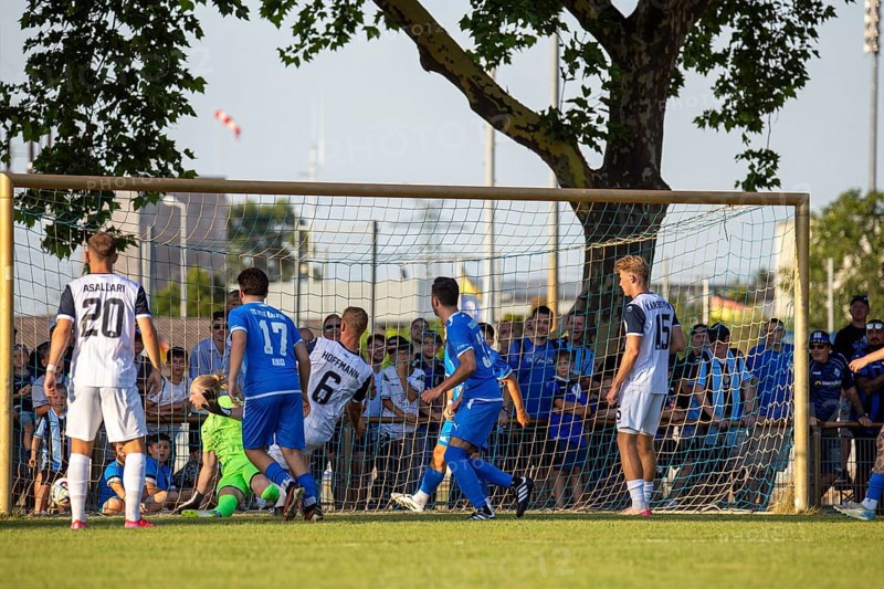 SC Käfertal against Waldhof Mannheim (test match) ***Picture: Match scene
