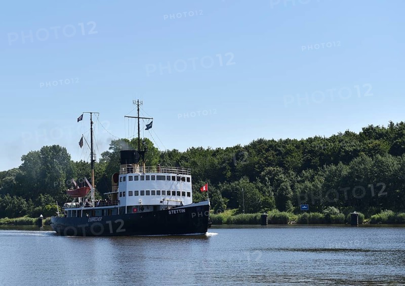 Oldtimer steam, icebreaker STETTIN travelling through the Kiel Canal, Kiel Canal, NOK, Schleswig-Holstein, Germany