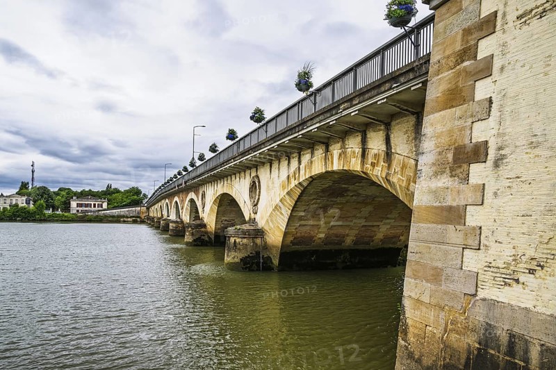 Libourne, Gironde, Nouvelle-Aquitaine, Saint-Emilion and Pomerol, Southwestern France