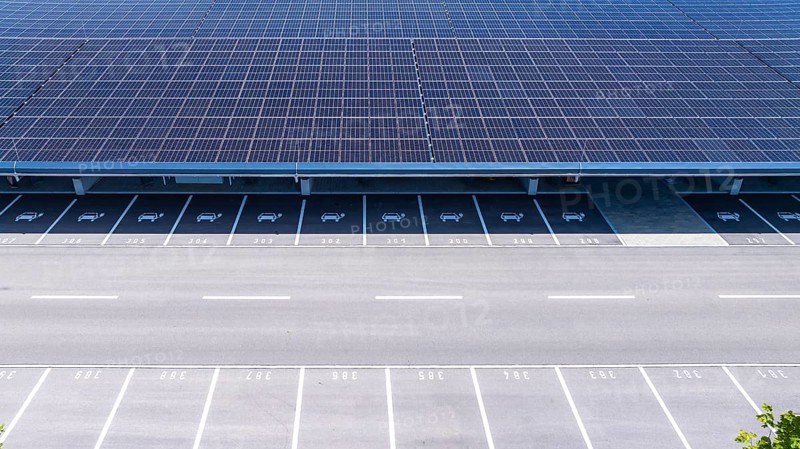 Largest charging park in the world at Merklingen Swabian Alb railway station. Symbolic photo. 259 covered stations for electric cars are located under two 160 and 190 metre long roofs. The Swabian Alb special-purpose association and the state are investing around five million euros in the charging park. Merklingen, Baden-Württemberg, Germany