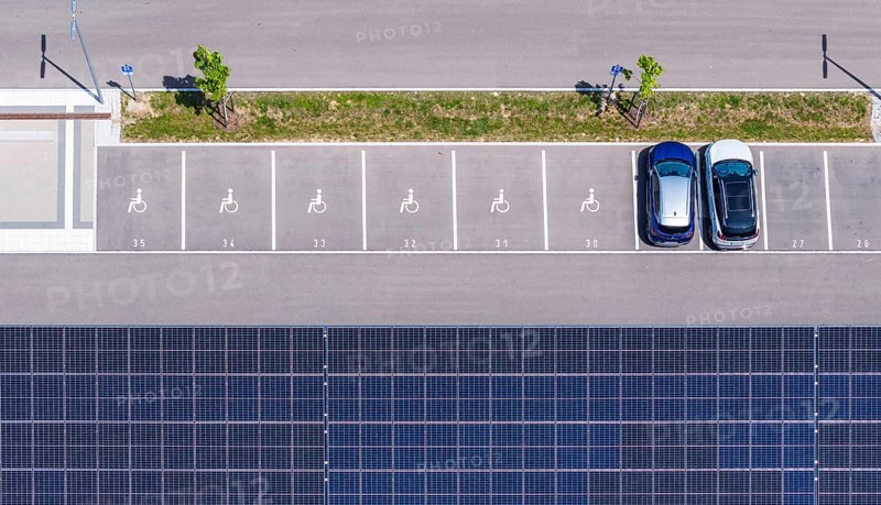 Disabled parking spaces at the world's largest loading car park at Merklingen Swabian Alb station. Symbolic photo. There are 259 covered stations for electric cars under two 160 and 190 metre long roofs. The Swabian Alb special-purpose association and the state are investing around five million euros in the charging park. Merklingen, Baden-Württemberg, Germany