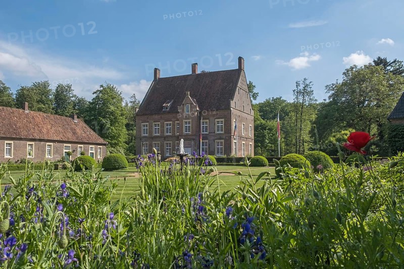 Moated castle Haus Welbergen, Welbergen district, Ochtrup, Münsterland, North Rhine-Westphalia, Germany