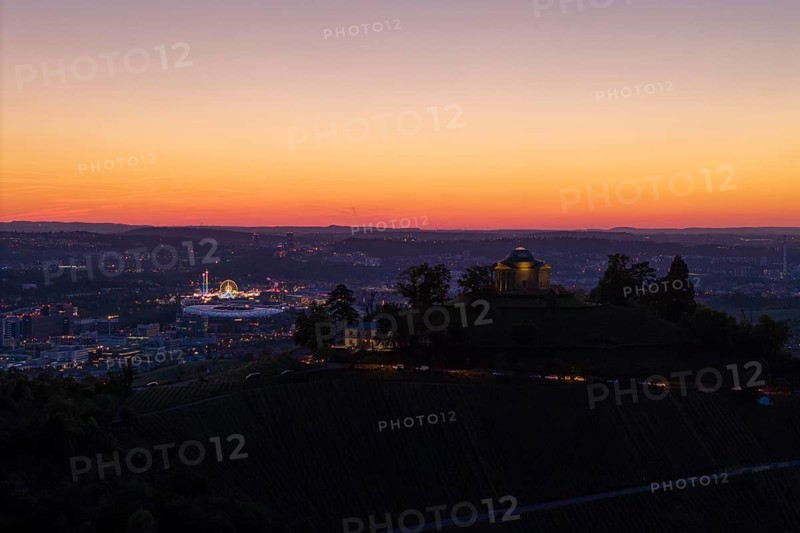 Evening atmosphere with chapel and city lights, silhouette of the vineyards at sunset, grave chapel, spring festival, Zum Württemberg, Rotenberg district, Stuttgart, Baden-Württemberg, Germany