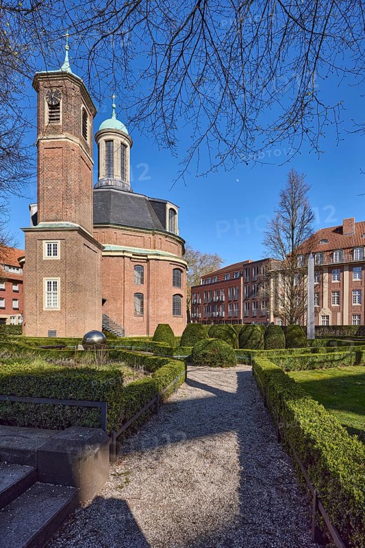 Clemenskirche, church, Baroque architectural style, architect Johann Conrad Schlaun, gardens, trees, lawn, paths, hedge, general architecture, blue cloudless sky, An der Clemenskirche, Münster, Münsterland, independent city, North Rhine-Westphalia, Germany