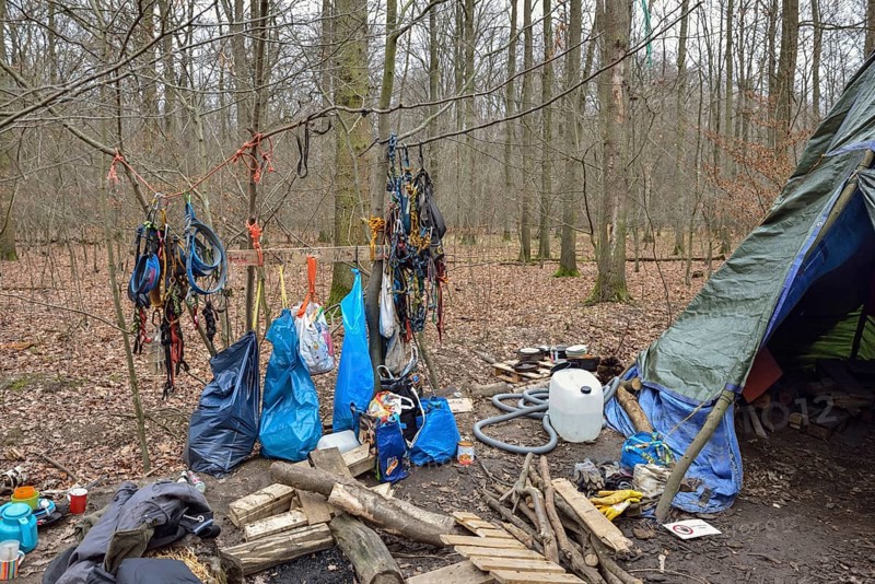 Climbing harness in the protest camp in Hambach Forest (North Rhine-Westphalia) Hambach Forest has become a nationally recognised symbol of resistance to the expansion of lignite mining and the fight against progressive climate change and global warming. Large parts of the forest were cleared to make way for RWE's open-cast mine. Environmental activists, climate activists lived in tree houses for years to protest against deforestation, Düren district, North Rhine-Westphalia, Germany, Western Europe