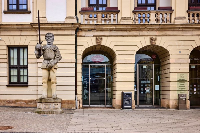 Roland figure, sculptor Martina Seffers, Old Town, sandstone building, façade, town hall, entrance, window, entrance door, diffuse light, Alter Markt, Magdeburg, state capital, independent city, Saxony-Anhalt, Germany