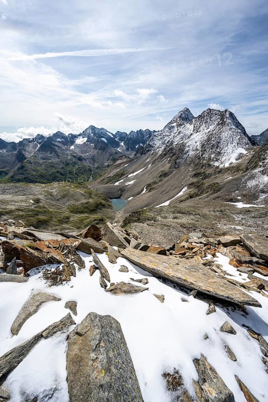 View during the ascent to the Bösen Weibl, mountain landscape with summit Roter Knopf and Kleiner Hornkopf, Wiener Höhenweg, Schober group, Hohe Tauern National Park, Carinthia, Austria