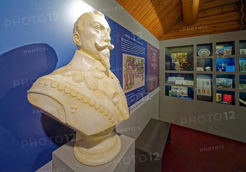 Bust of the Swedish King Gustav II Adolf, interior view, Lützen Museum 1632 to commemorate the Battle of Lützen and the death of the Swedish King Gustav II Adolf in the Thirty Years' War from 1618 to 1648, Lützen, Saxony-Anhalt, Germany