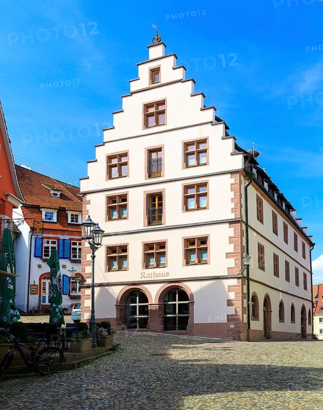 Town hall with stepped gable on the market square, Endingen am Kaiserstuhl, Baden-Württemberg, Germany